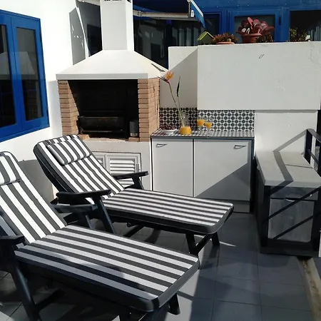 Los Pinos Apartment *